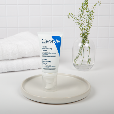 CeraVe facial moisturizing lotion, Hyaluronic acid, Leahys pharmacy
